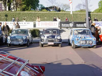 deux Austin Cooper S et une Cooper !